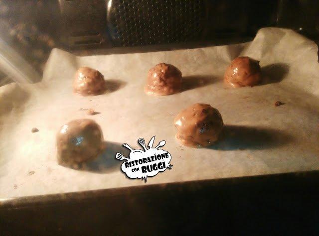 I cookies americani con gocce di cioccolato