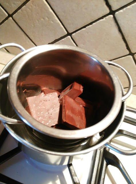 I biscotti Spitzbuben ovvero gli occhi di Bue: al cioccolato ed alla marmellata.